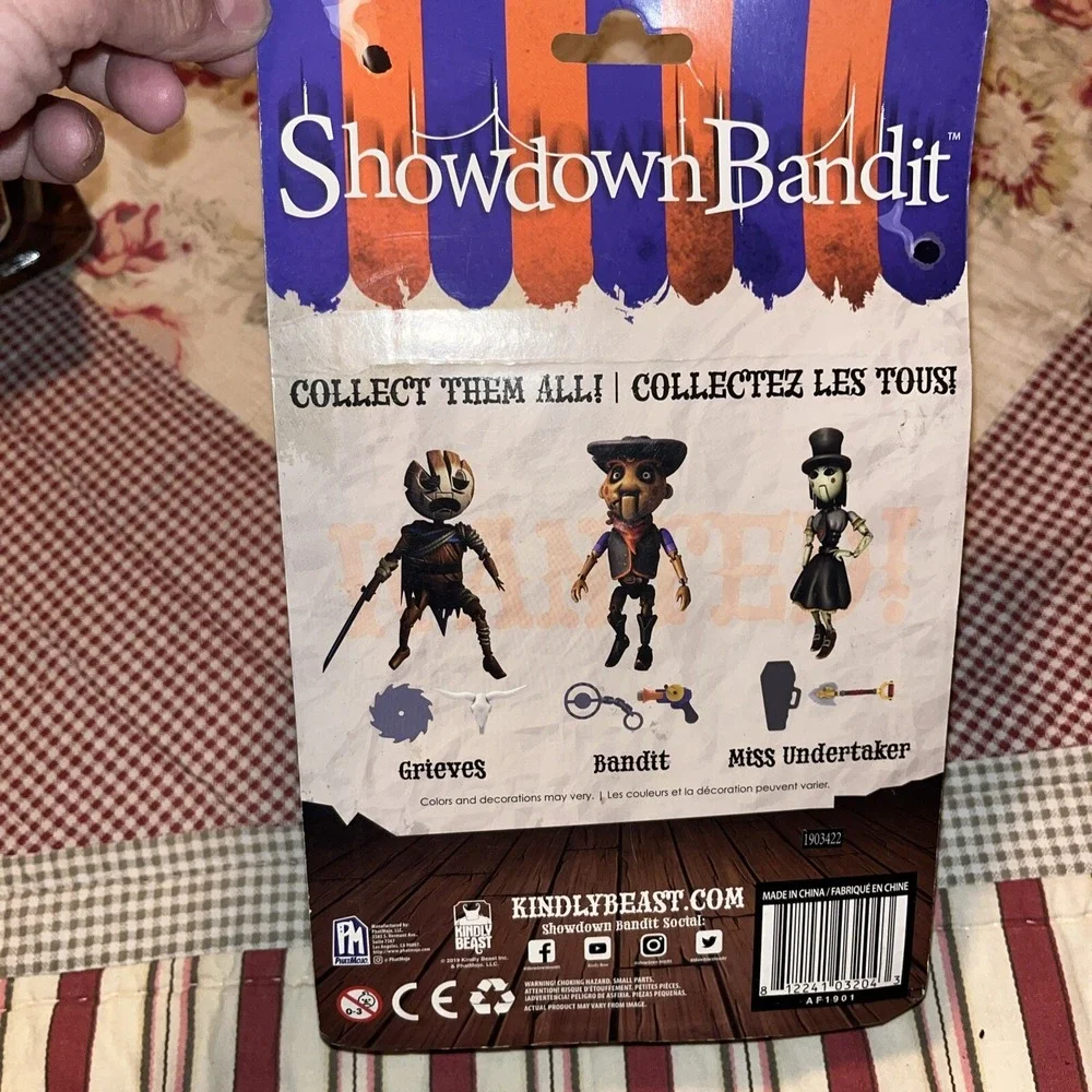 Showdown Bandit - Bandit  Action Figure.‎ New & Sealed